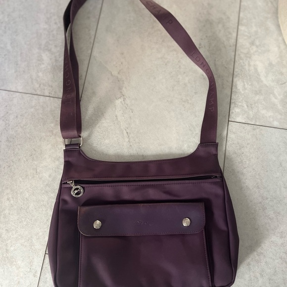 Longchamp
Balzane leather handbag
Purple, Leather - Picture 6 of 16